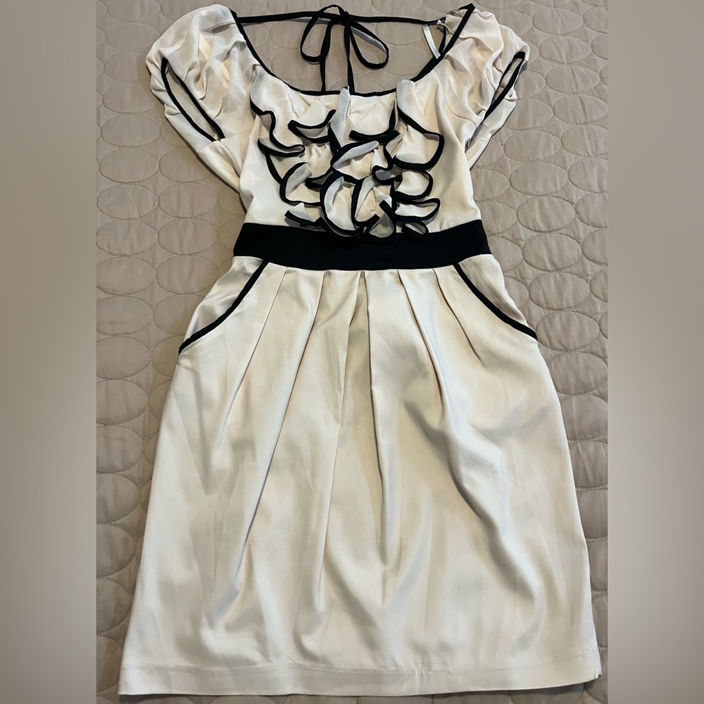 Black/cream cocktail dress with fun details